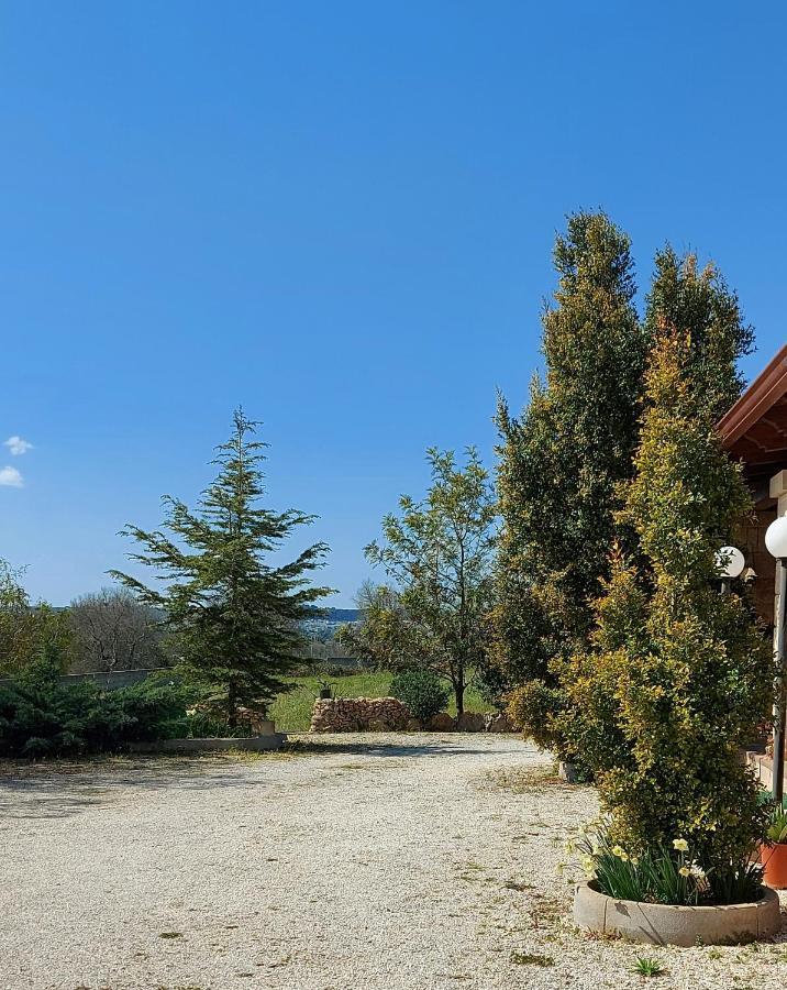 Oniro Specchia Bed & Breakfast Екстериор снимка